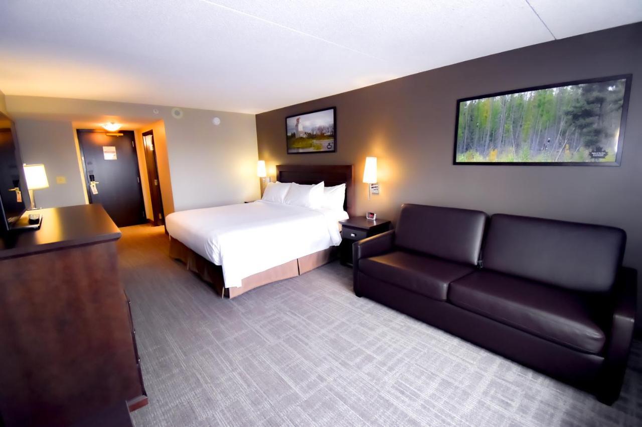 Canad Inns Destination Centre Club Regent Casino Hotel Winnipeg Exterior foto